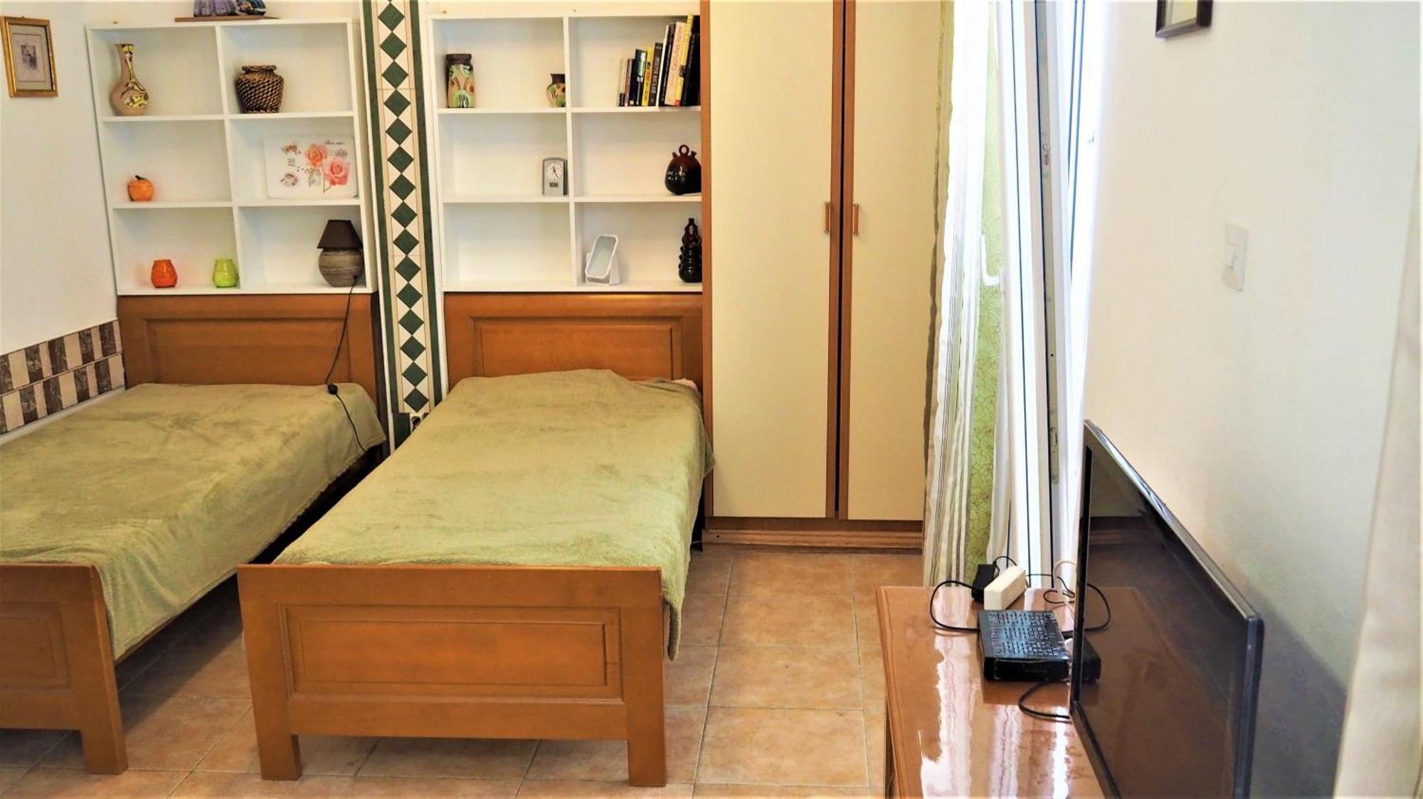 на вилле с бассейном и паркингом Apartment Budva