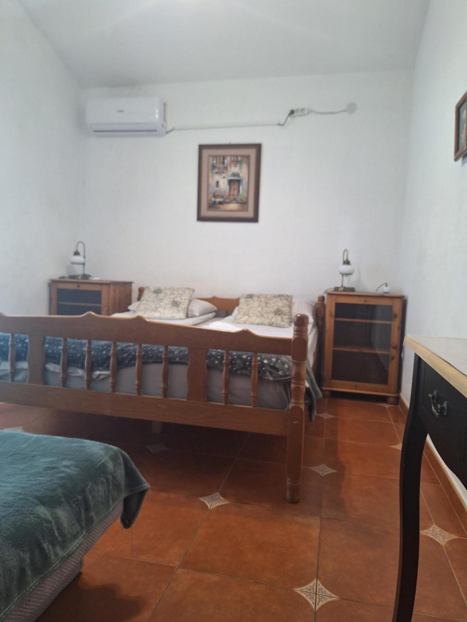 на вилле с бассейном и паркингом Apartment *
